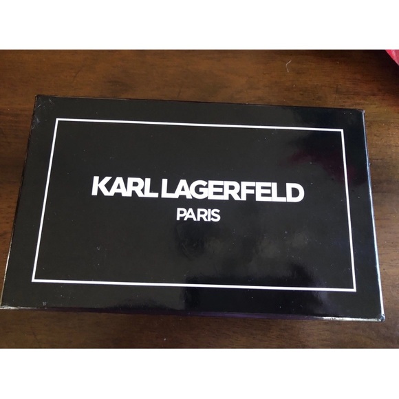 NWT-Karl Lagerfeld Cat Mini Purse & Card Holder –Designer Gift Set-reg $198 - Picture 8 of 8